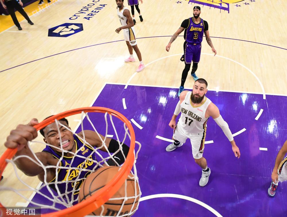 她期待能够 她期待能够