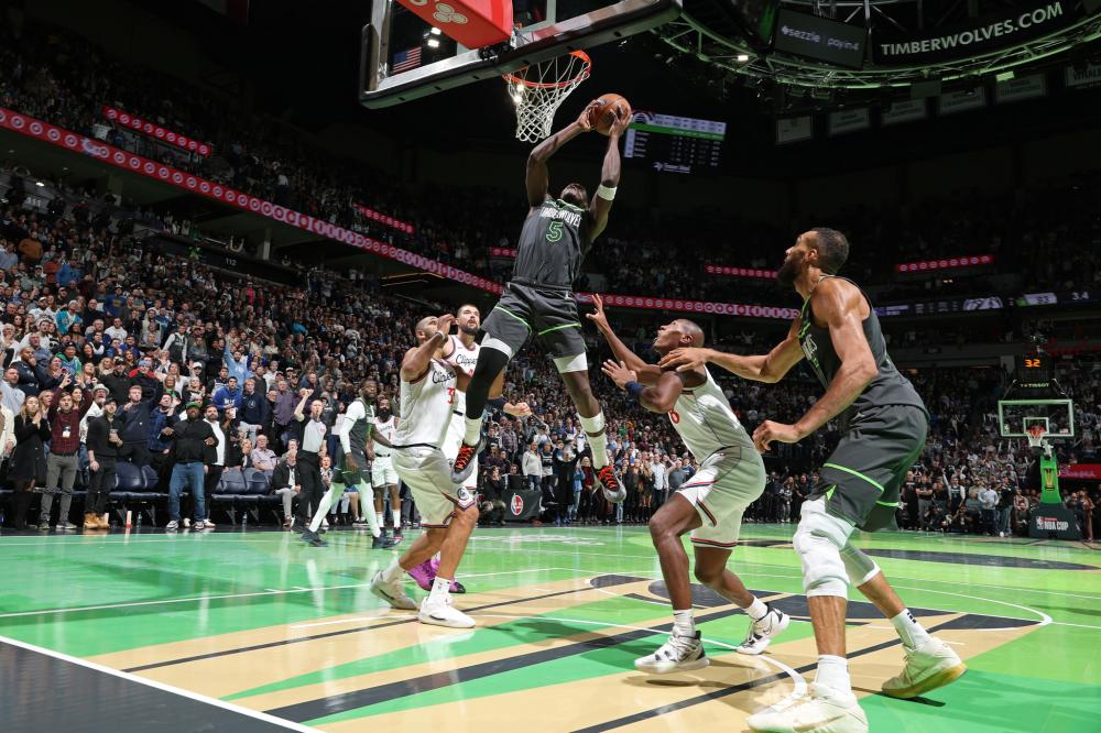 悬念产生影 悬念产生影