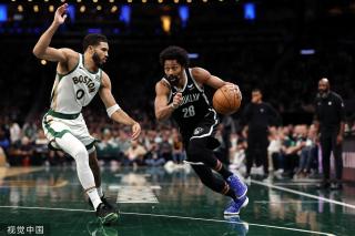 展现出强烈 展现出强烈