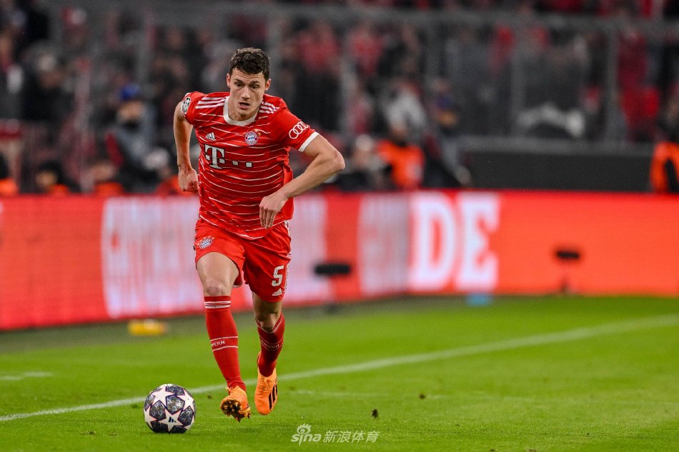 染队友与球 染队友与球